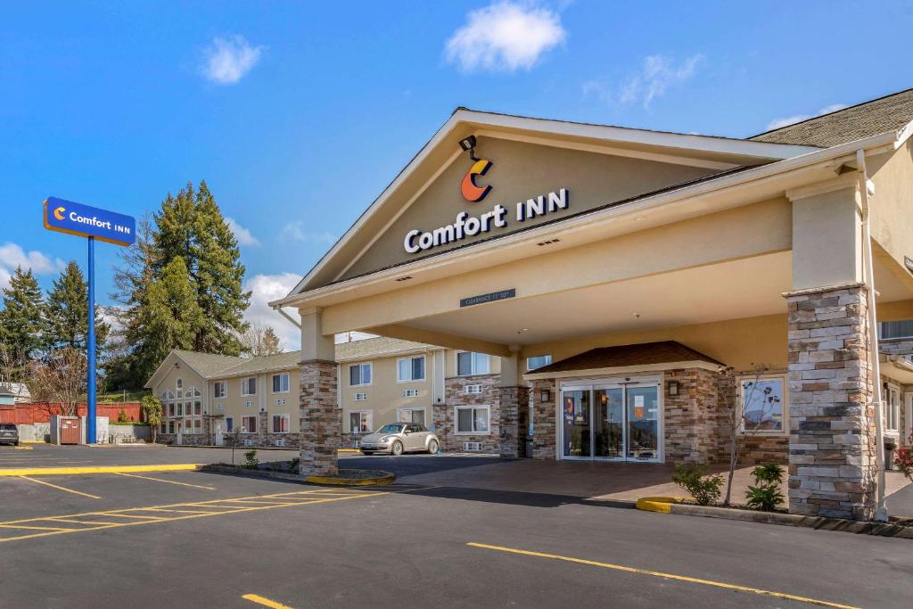 Comfort Inn Roseburg Main image 1